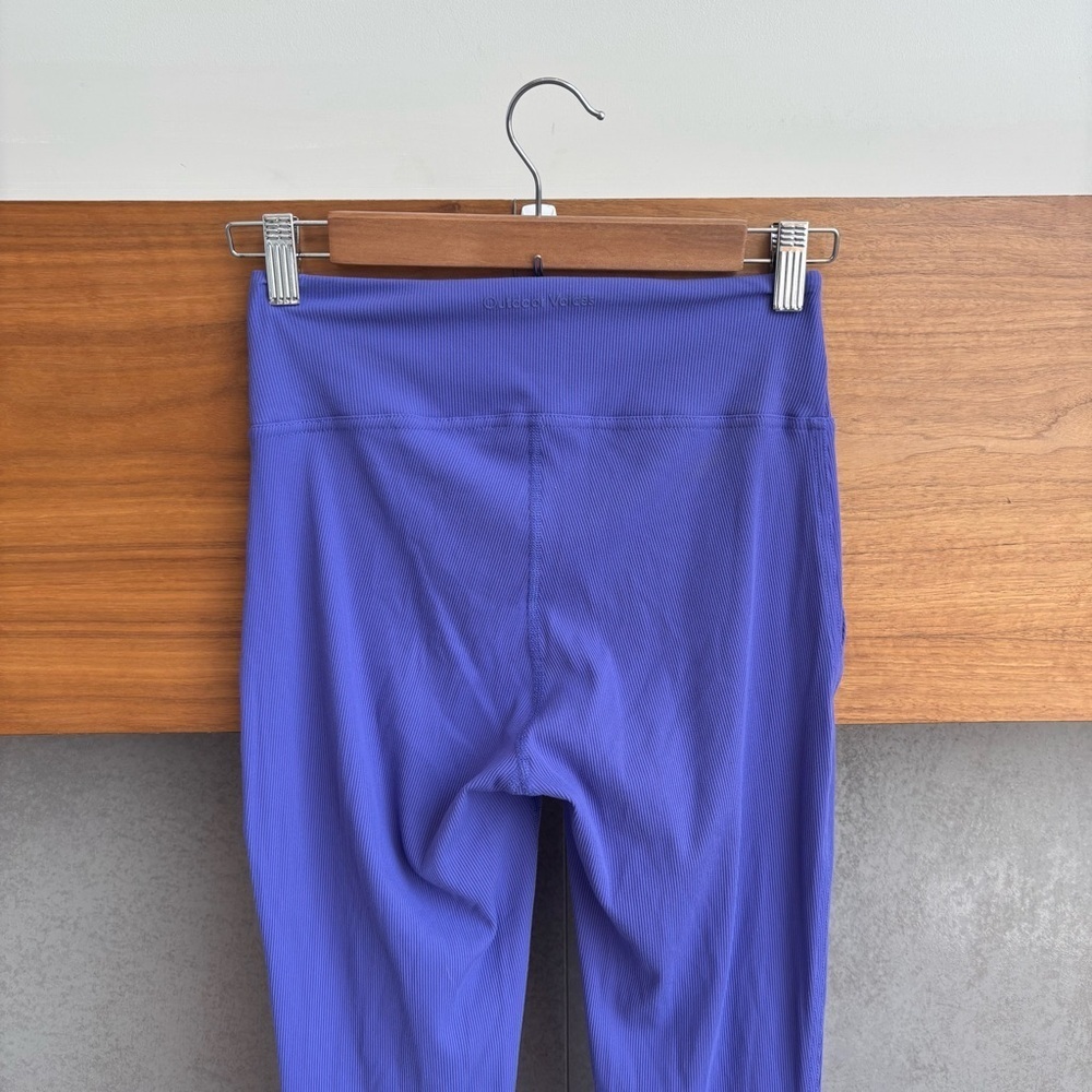 Outdoor Voices Ribbed Flare Leggings, Size S - Picture 10 of 12